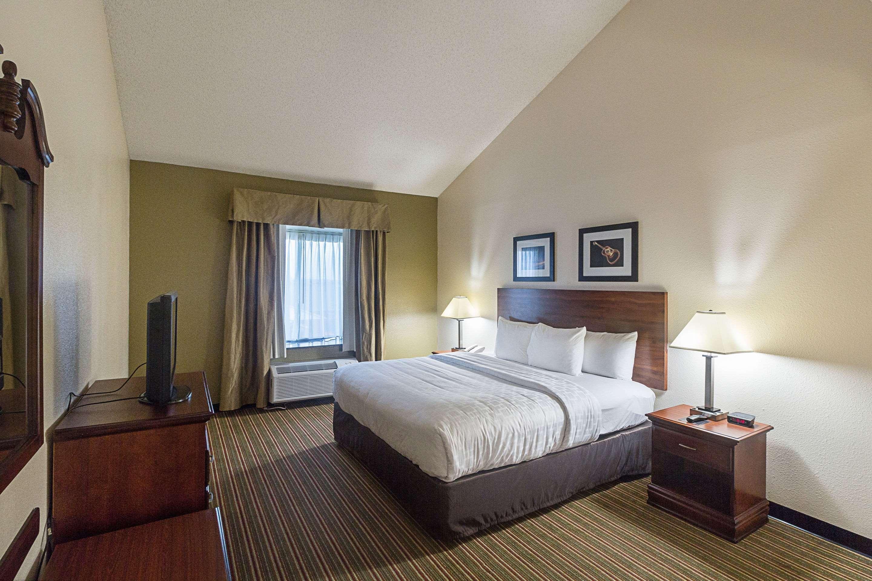 Quality Inn & Suites West Chase Х'юстон Екстер'єр фото